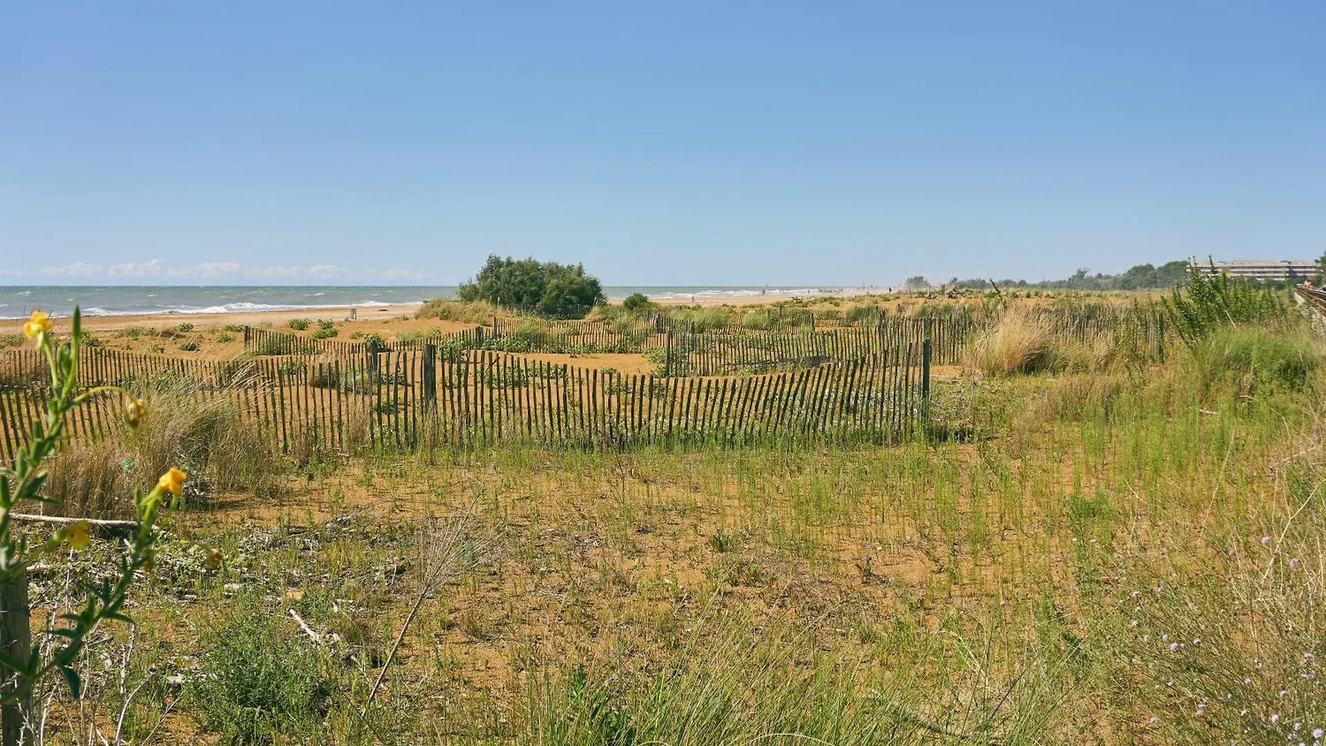 Tranquil Family Getaway - Beahost Apartment Bibione Italy