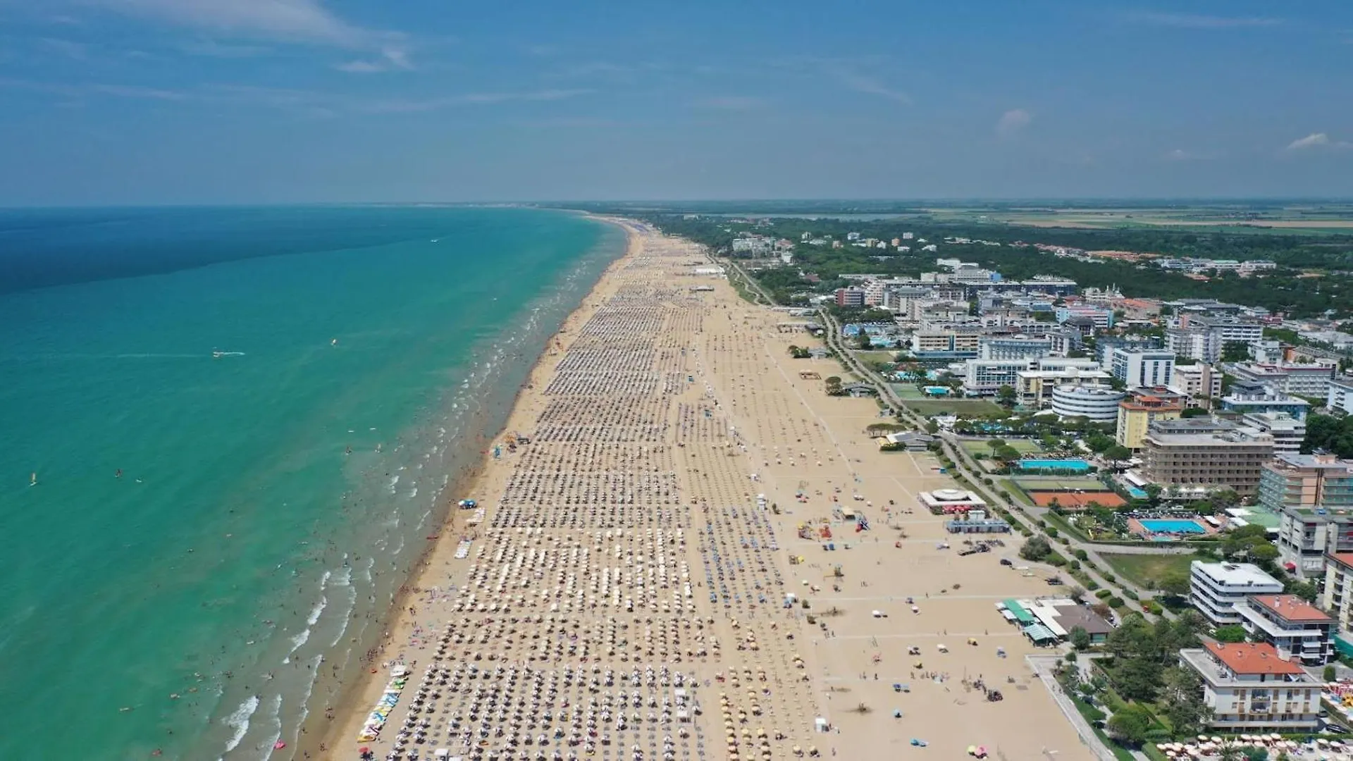 Tranquil Family Getaway - Beahost Apartment Bibione Italy